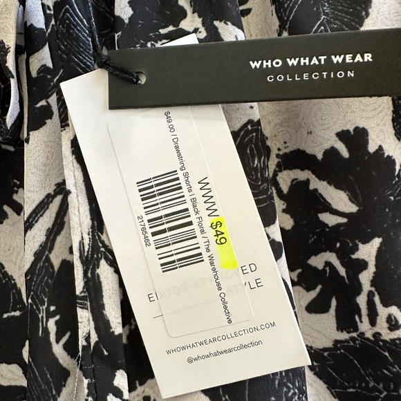 Who What Wear Shorts Women’s Size XS Black Pressed Floral Drawstring Waist NWT - Picture 5 of 6
